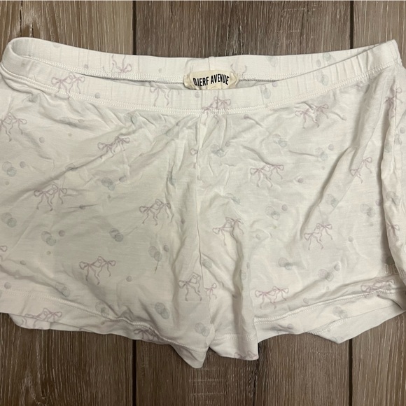 Djerf Avenue Go Slow Shorts Bubble Bliss - Picture 2 of 4